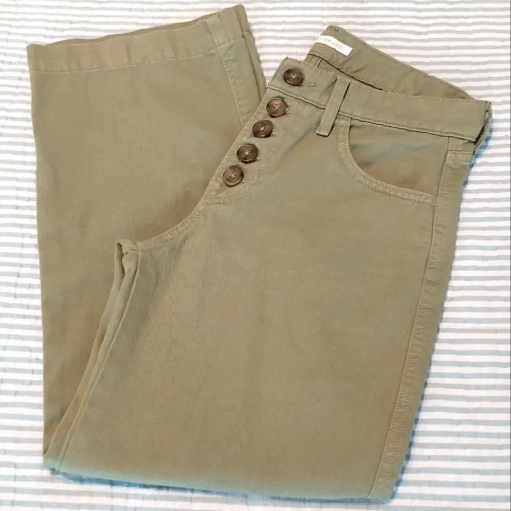 Lucky Brand Mid-rise Button-up Capris
